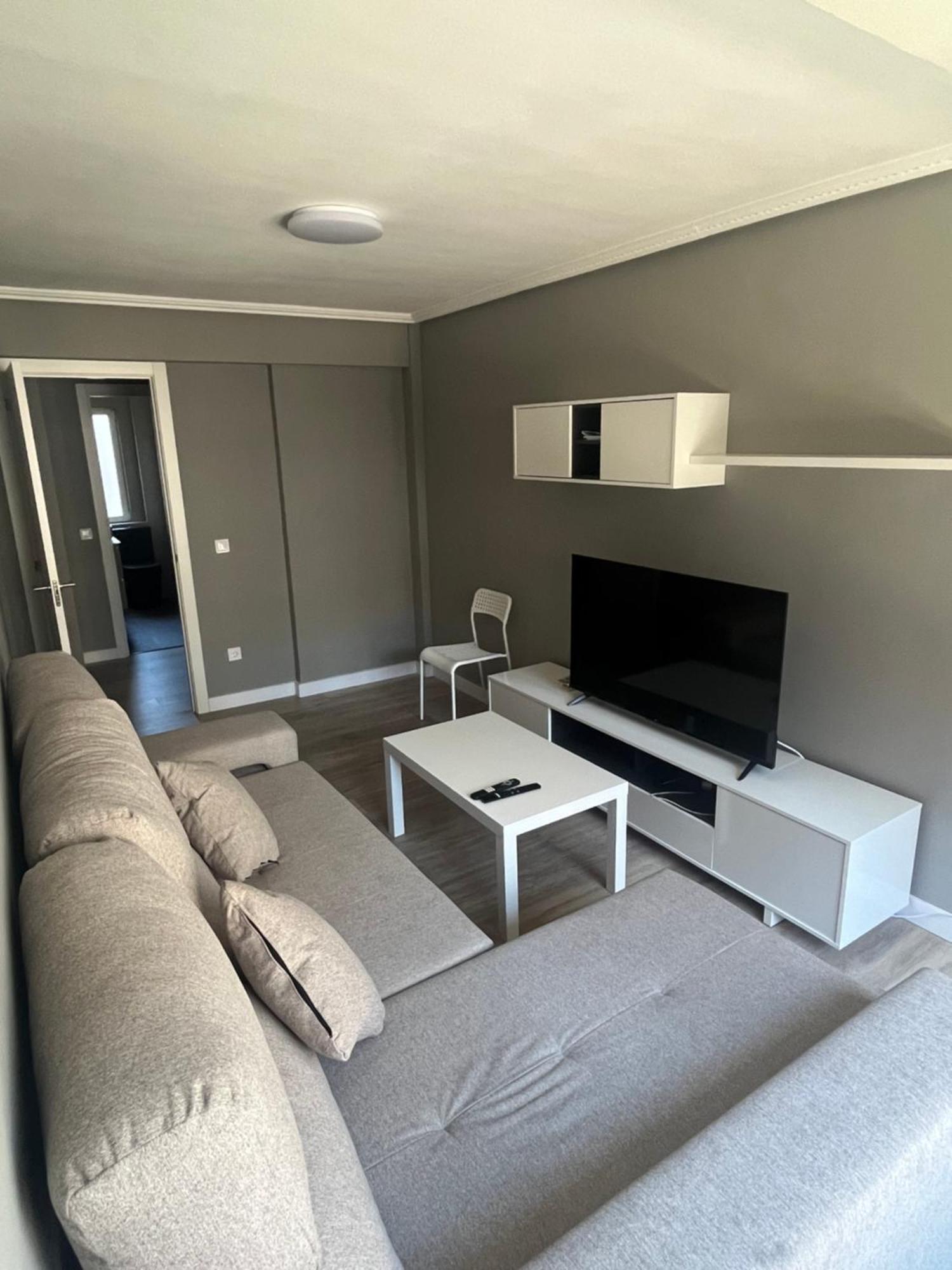 Apartamento Piso A Un Paso Centro Con Zona Aparcamiento Gratuita